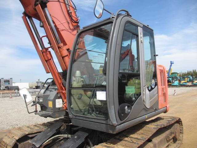 Гусеничный экскаватор  Hitachi ZX135USOS-3