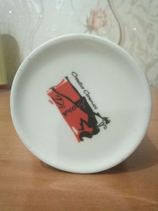 Продам сувенирную чашку