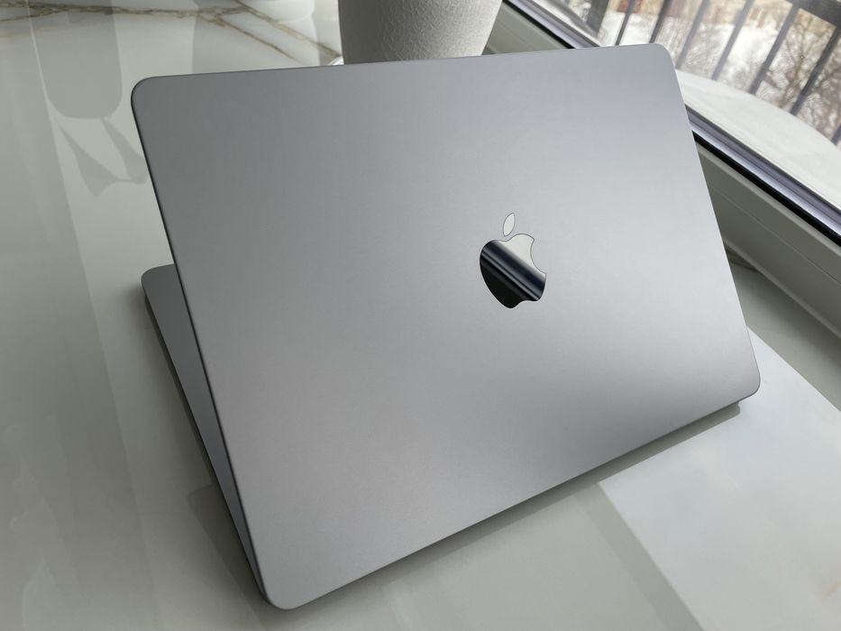 Apple MacBook Air M2 Space Gray (MLXW3LL/A)