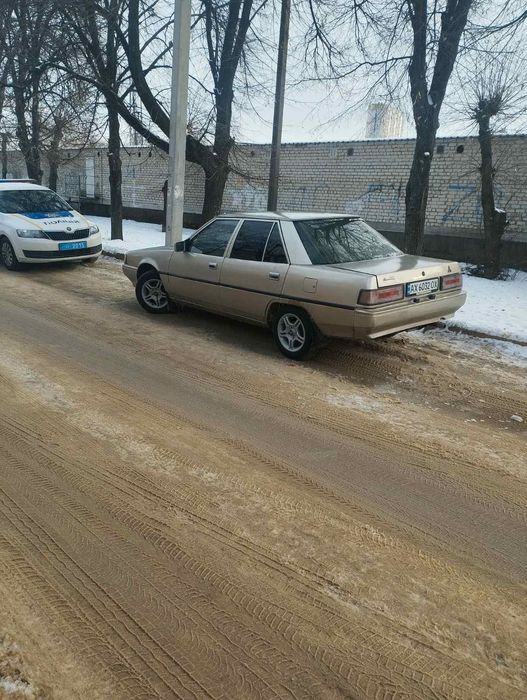 Mitsubishi galant V 1987г. СРОЧНО!