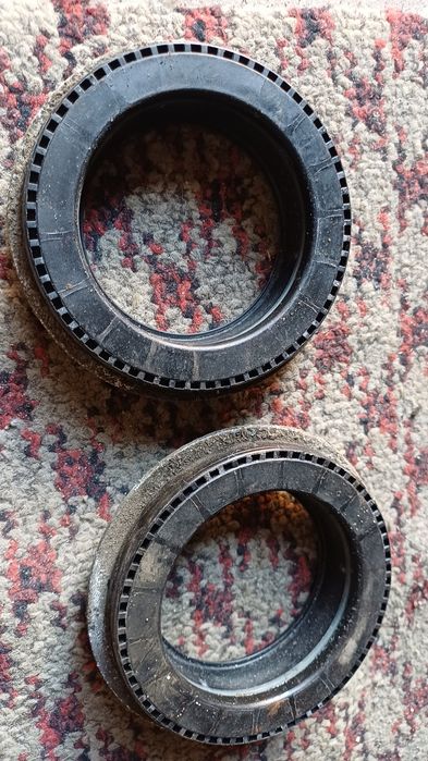 Обміняю/віддам робочі б/у стійки амортизаторів передні Sachs 5C0413 03