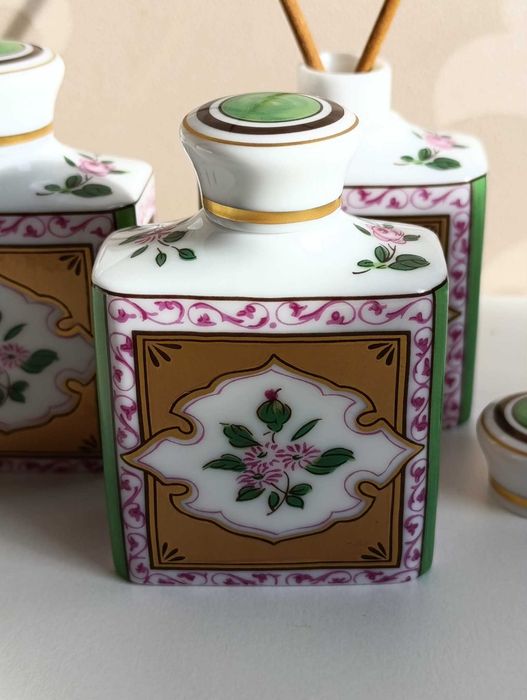 Флакон шкатулка ваза пляшка