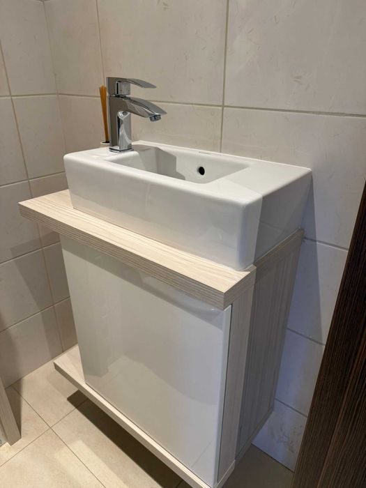 Szafka łazienkowa umywalkowa