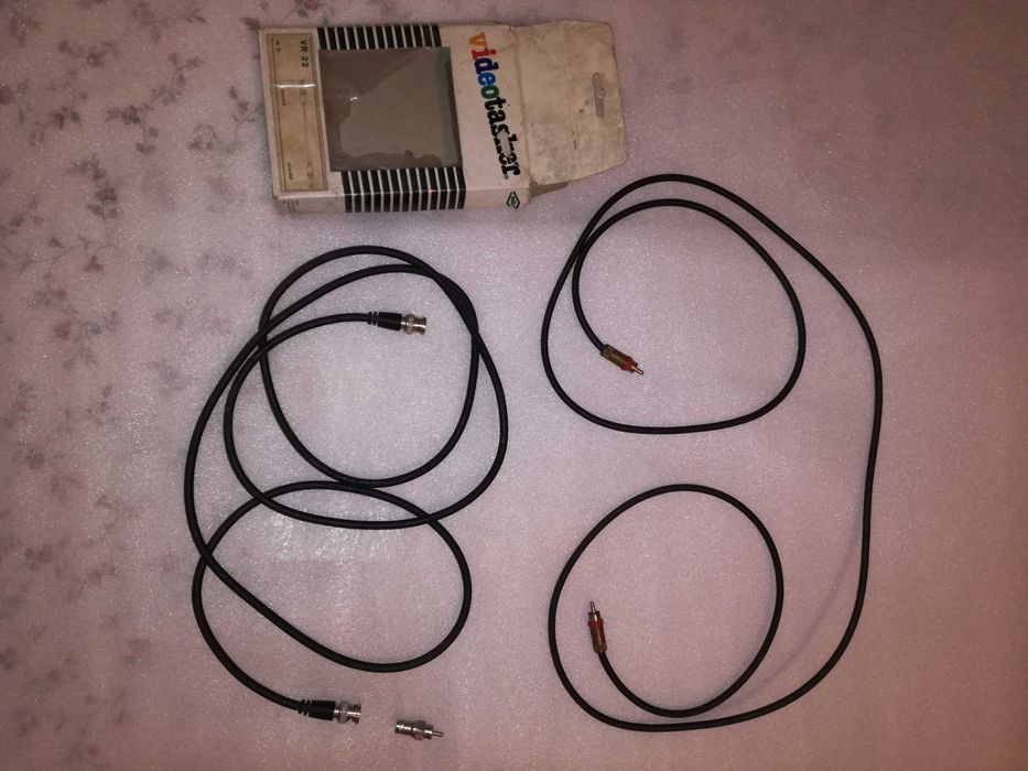 Conjunto Cabo BNC MALE/MALE + Audio c/ Adaptador