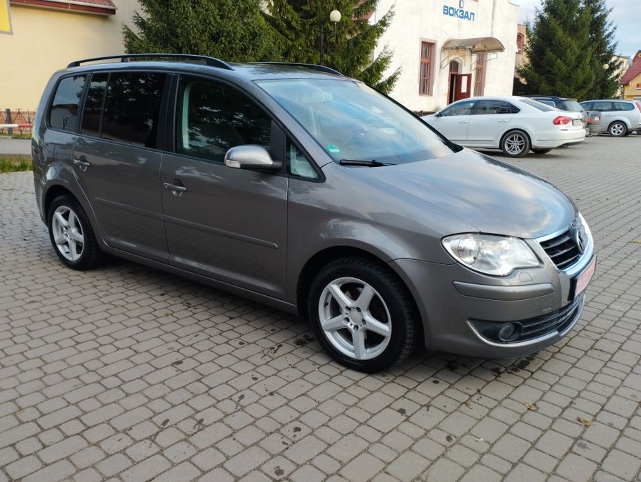 Фольксваген Тоуран Volkswagen Touran 2007