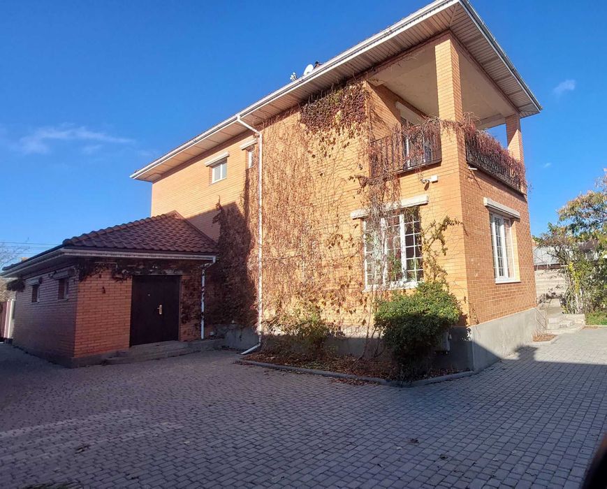 Продажа  современного 2х этажного дома в Варваровке. Возле реки!