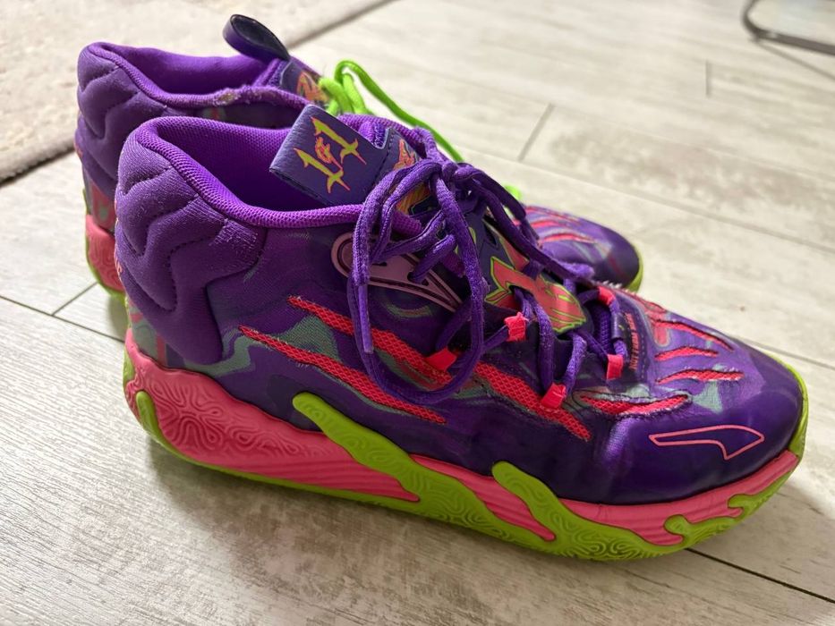 Фіолетові кросівки від Puma MB.03