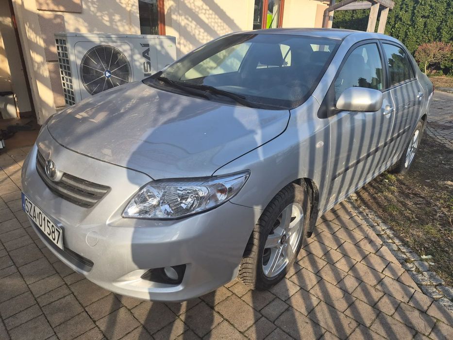 Toyota Corolla salon 2008 B maly przebieg serwisowana