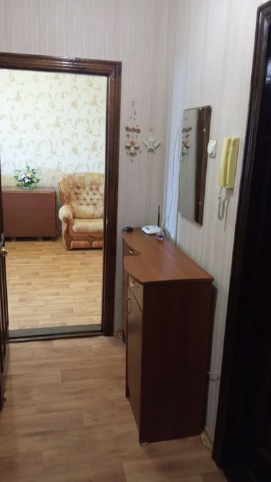 Продам 2 комнатную квартиру на Покровском  (Коммунаре)