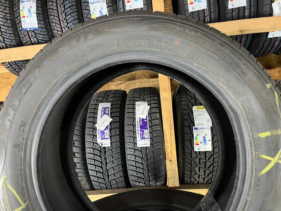 LS1325 Літні шини 215/55r17 Nexen Nfera SU1 Комплект