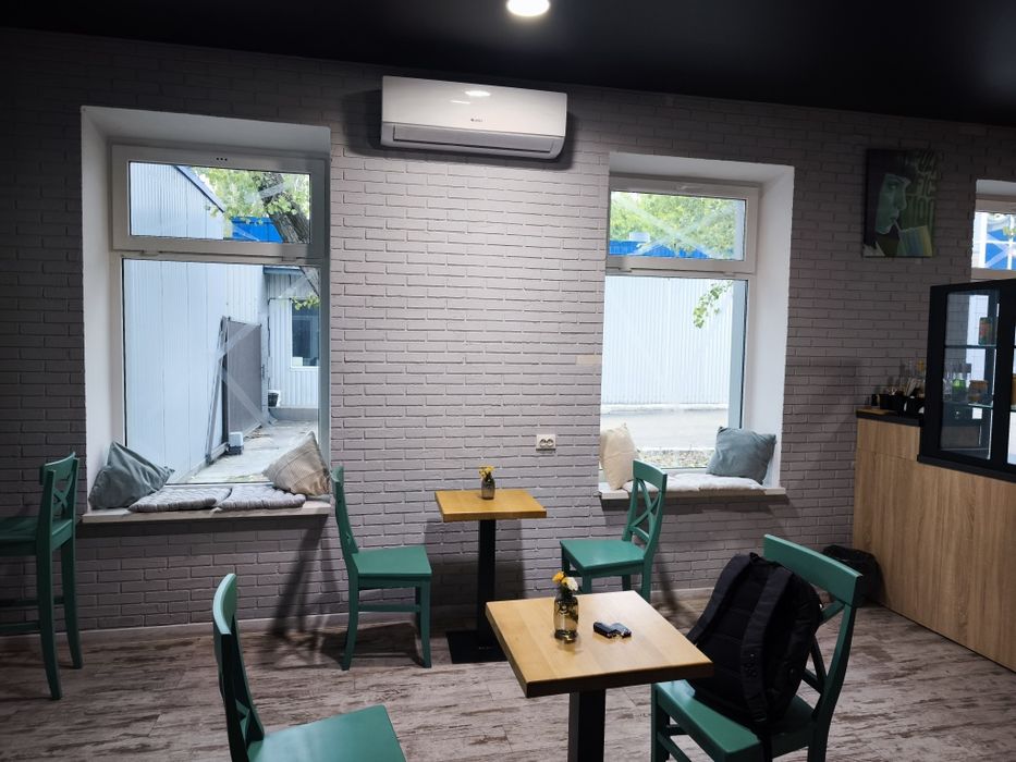 Продаж готового бізнесу кав'ярня з кухнею