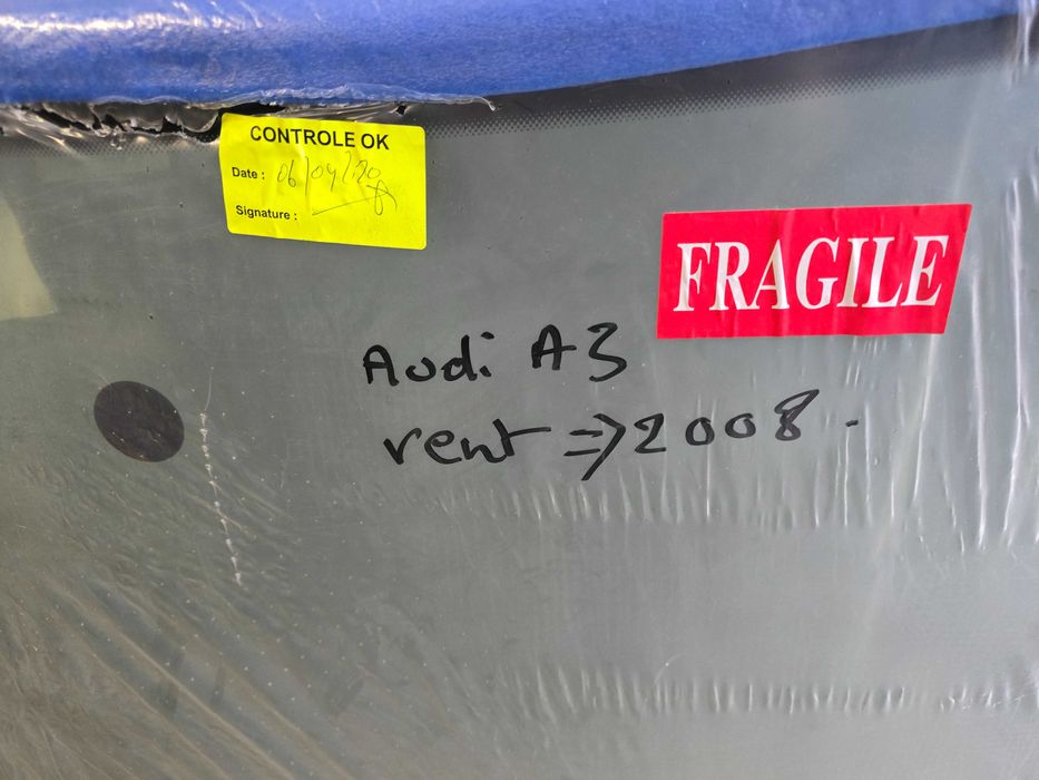 szyba przód Audi A3 8P0 03-12 nowa oryginał