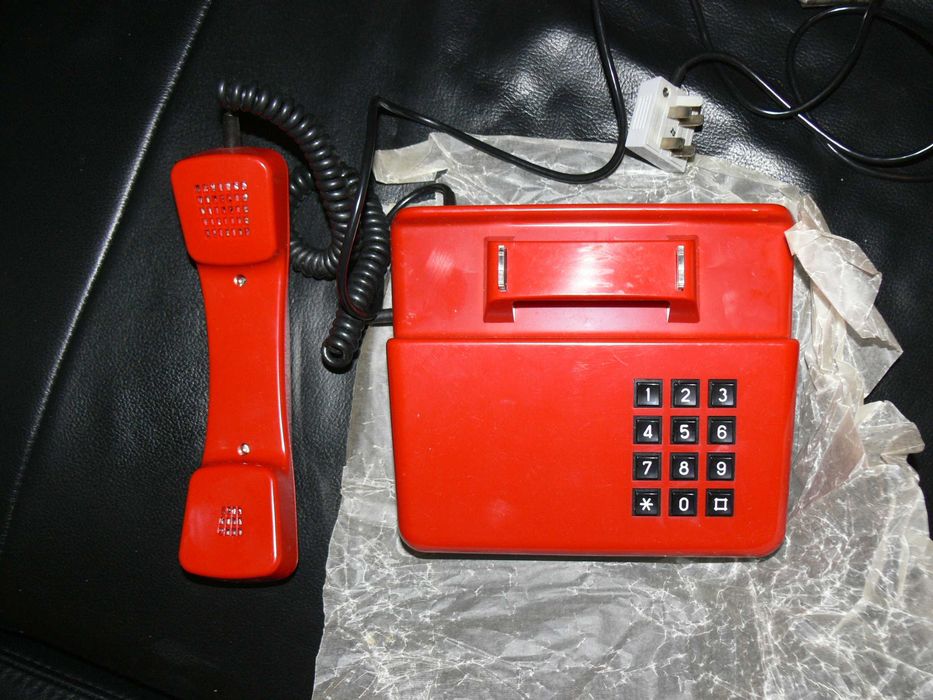 Polski Bardzo stary telefon Tulipan z lat 90 cacuszko sprawny nie używany w pudełku