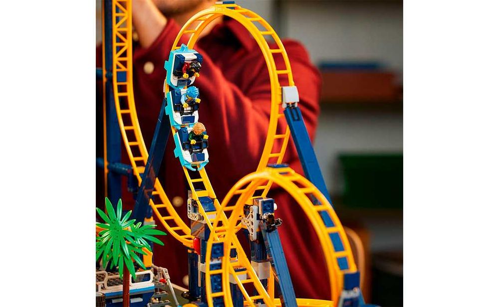 1 в 1 як LEGO Американські гірки (10303) з моторами в коробці, 3756 деталей
