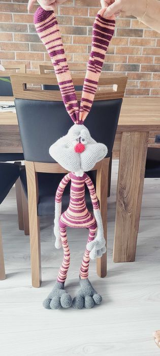 Szalony królik Amigurumi, maskotka na szydełku