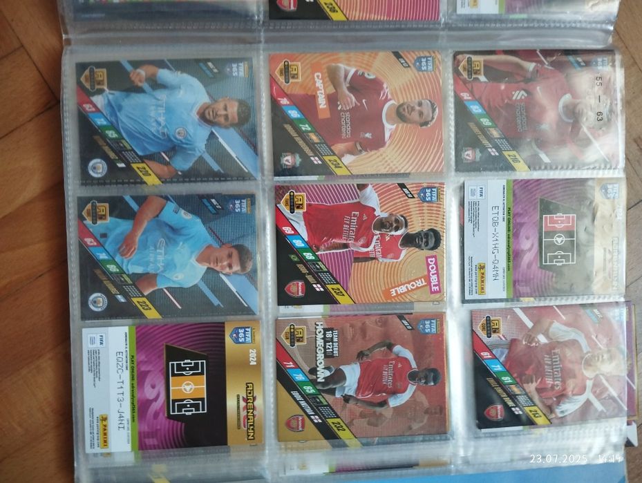 Sprzedam album i karty piłkarskie