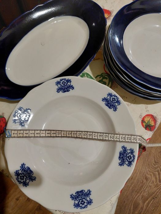 Набір тарілок нові