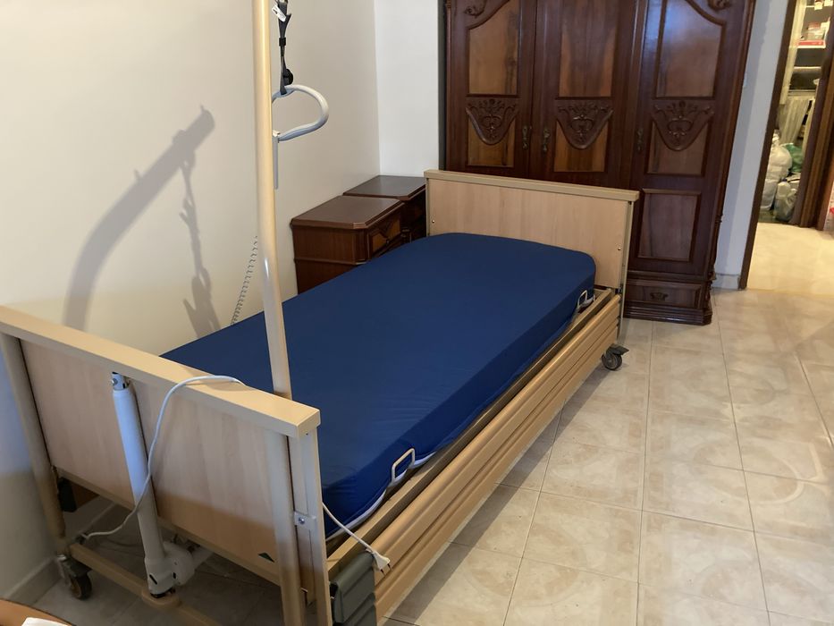 Cama articulada eletrica