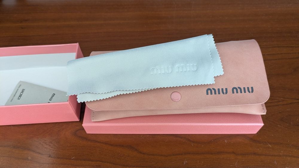 Óculos de sol Miu Miu