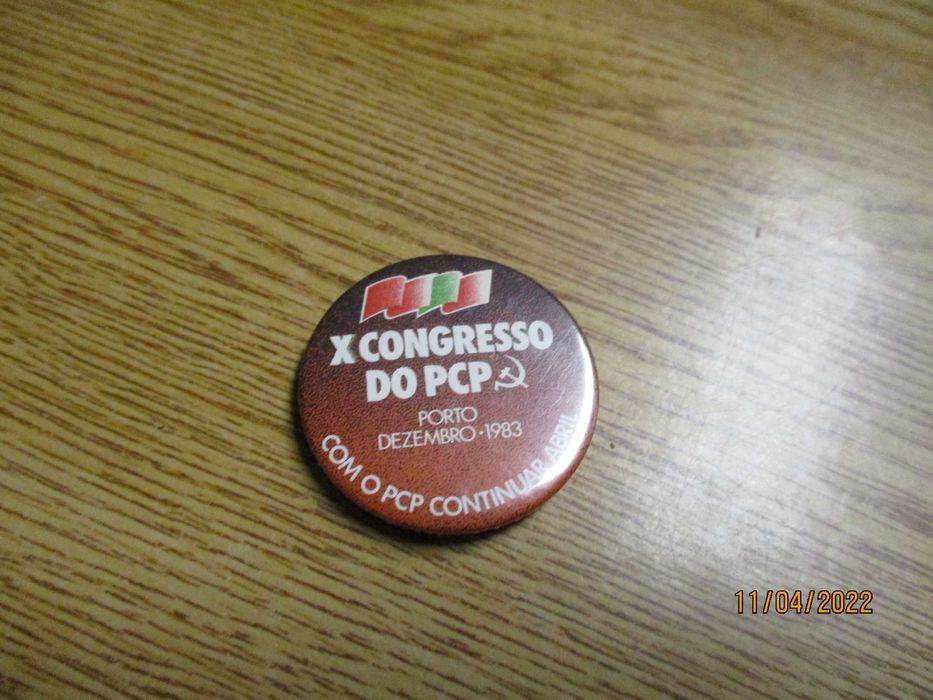 alfinetes de lapela antigos PS PCP CDS 25 Abril Festa do Avante
