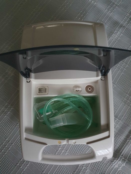 Inhalator dla dzieci i dorosłych Sanitas SIH 21. GRATIS KOŃCÓWKI.