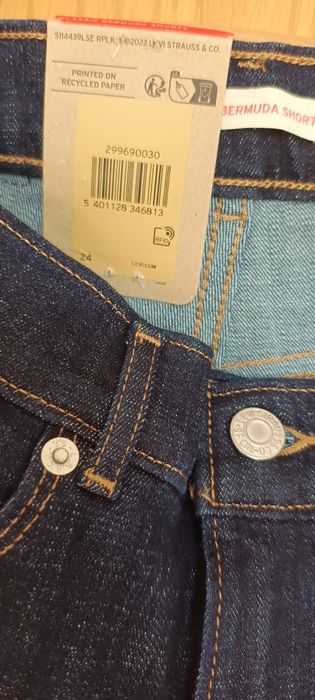 Levi's krótkie spodenki nowe z metkami.