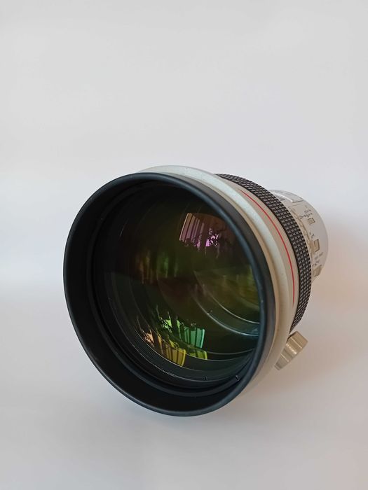 Canon EF 200mm f/1.8 L USM - Legendarne Oko Saurona!!