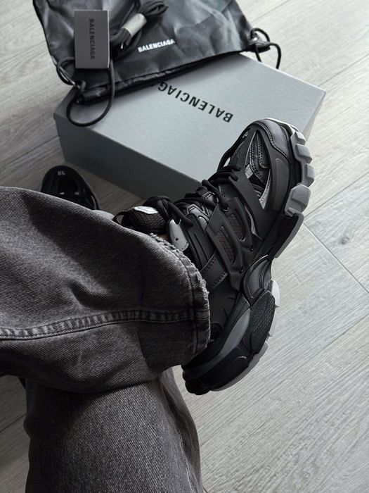 Чоловічі Кросівки Balenciaga Track 40-45 Чорного кольору
