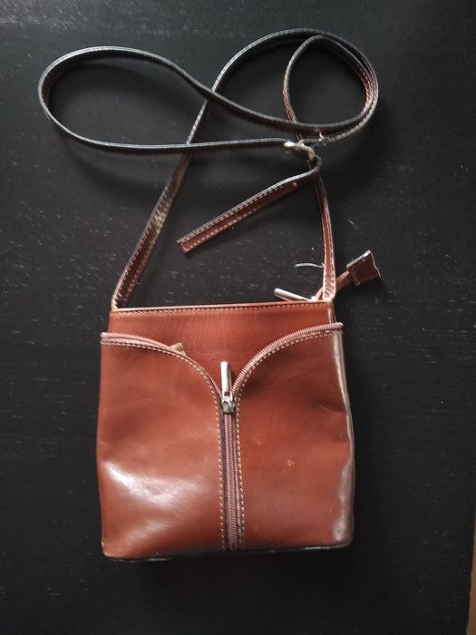 Włoska torebka skórzana mała