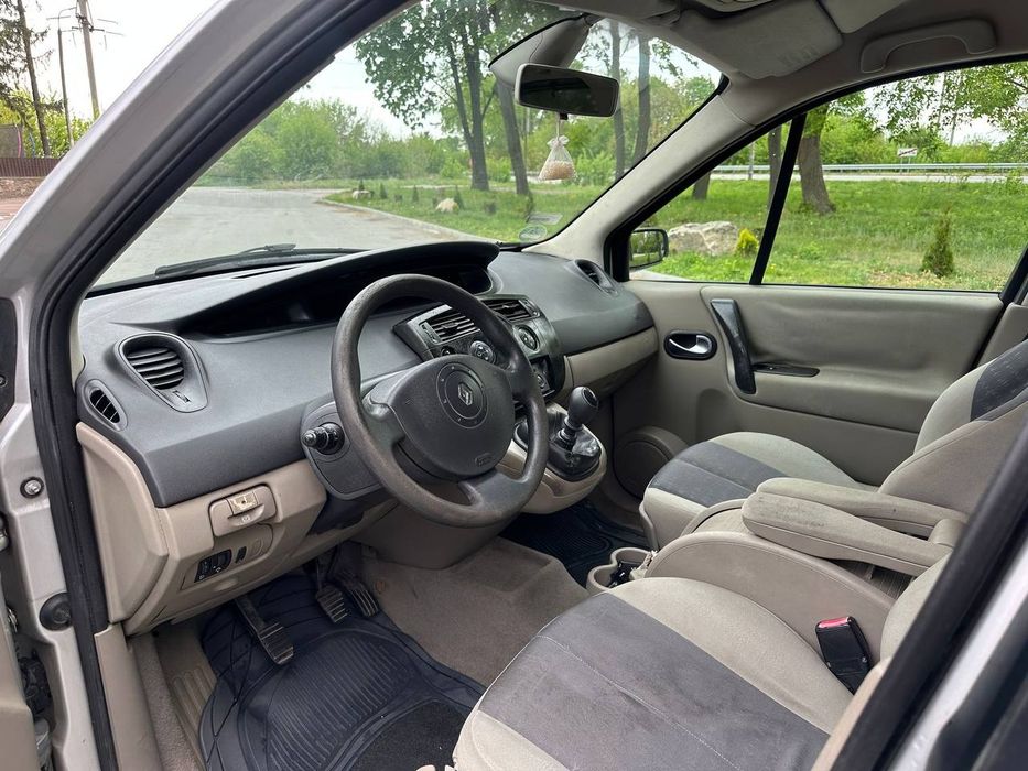 Продам економний автомобіль