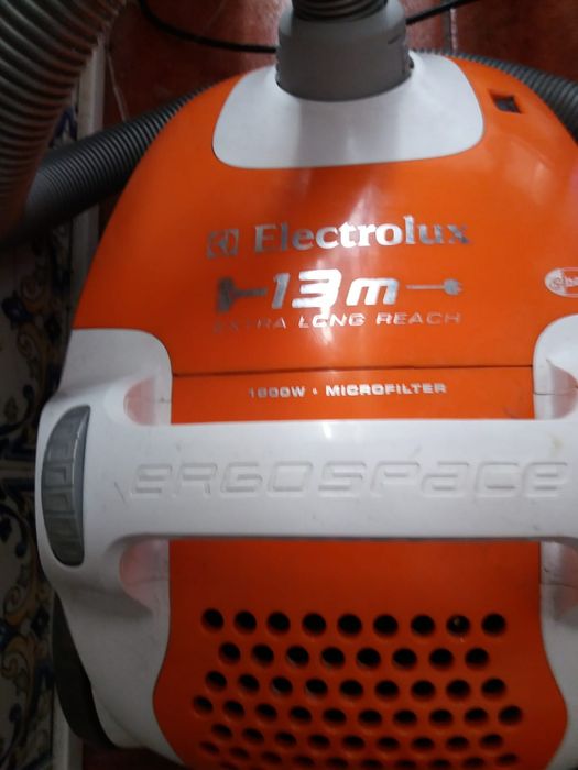 Aspirador Electrolux 1800W