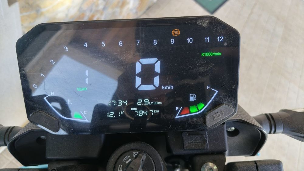 Voge 125r com garantia!!!