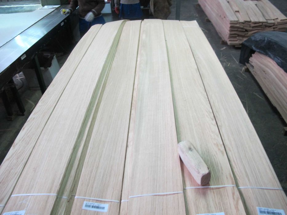 шпон струганий дубовий