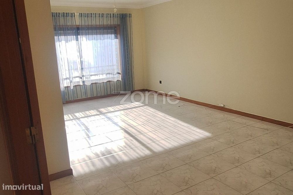 Apartamento T2 Nogueira - Maia