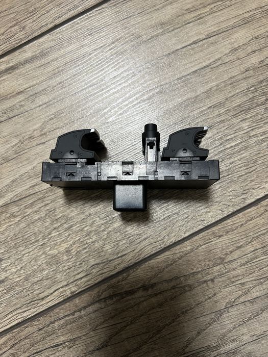 Кнопки, блок склопідйомників VW Passat B7 CC Golf 6 Jetta