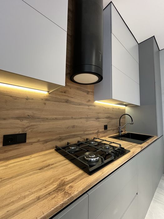 Гаряча пропозиція ! Дуплекс з дизайнерським ремонтом у Гатному!