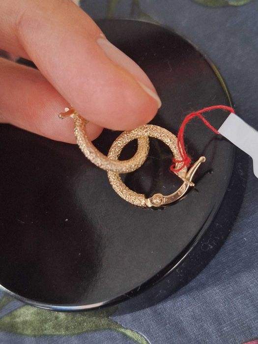 Złote kolczyki diamentowane, p. 585,14K WALENTYNKI