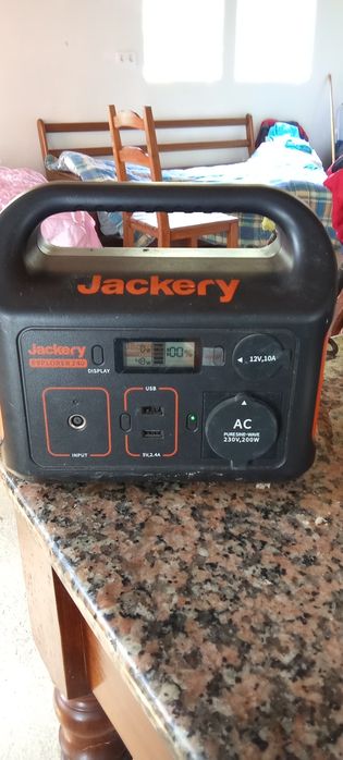 Jackery explorar 240 bateria portatil