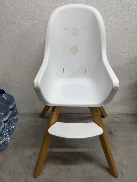 Cadeira de refeição para bebé