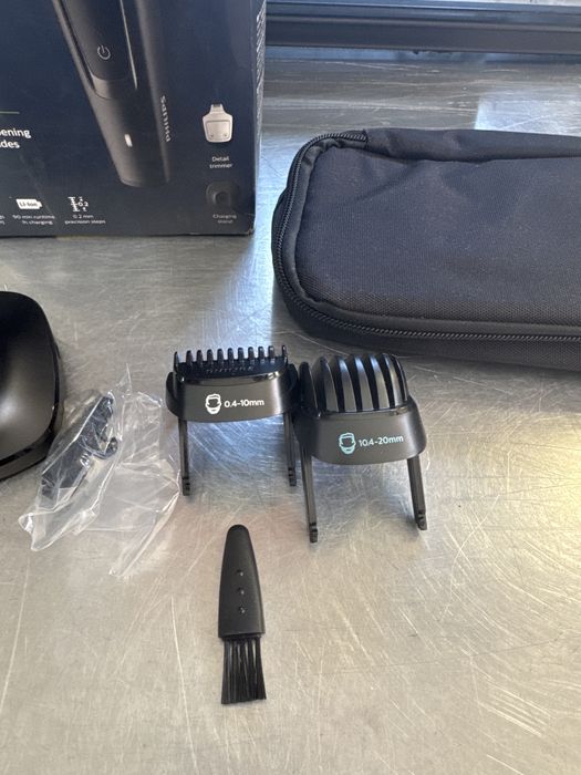Maszynka do strzyżenia brody włosów Philips Beardtrimmer series 5000