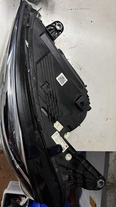 Par de Faróis Mercedes CLS W257 Multibeam