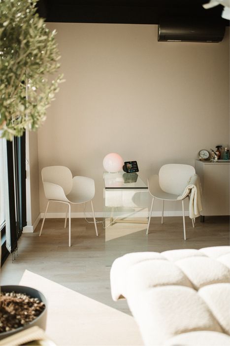 Gabinet wynajem lekarz medycyny estetycznej stylizacja brwi B2B laser