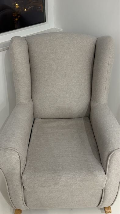 Cadeira de baloiço conza claro - como novo