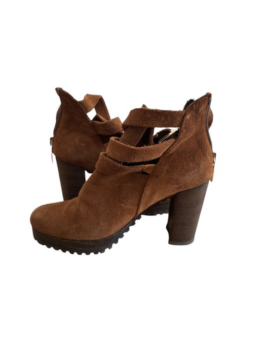 Botas Prof Castanhas