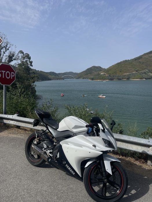 Yamaha  yzf r125 Akrapovič