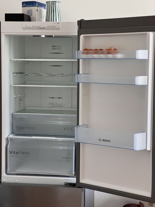 Frigorífico Bosch KGN36VLED