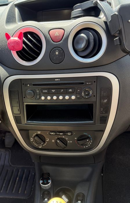 Carro Citroen C3 1.4 HDI 5 lugares