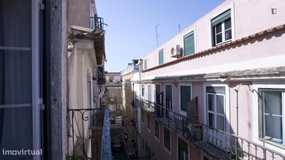 Quarto - localizado em Bairro Alto Lisbon