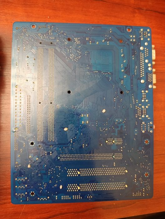 Материнська плата GIGABYTE GA-G41MT-S2PT Socket LGA775