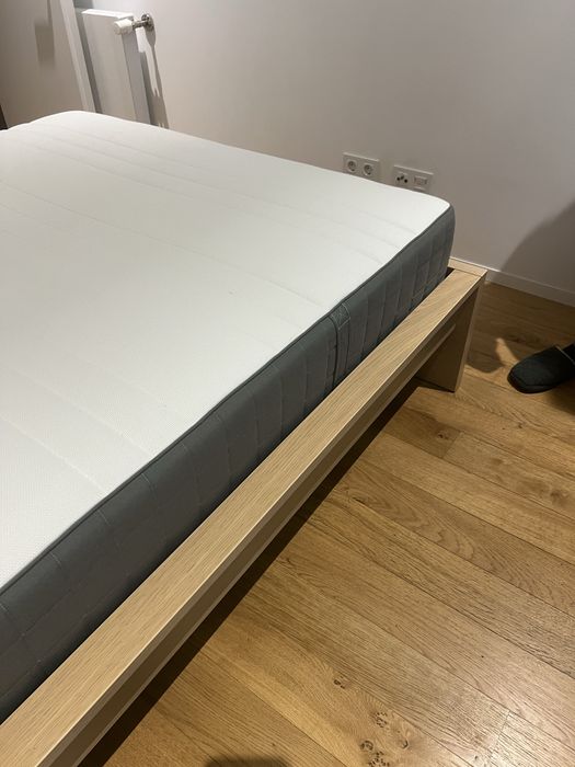 Cama MALM 140 x 200cm + Estrado + Colchão HOVAG